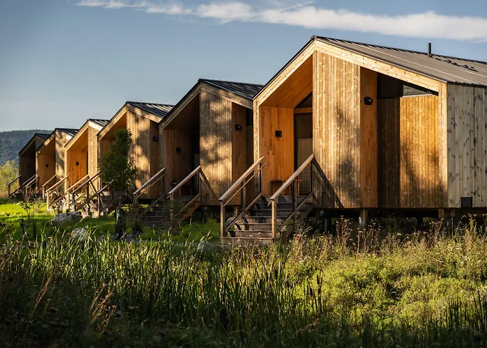 Wildflower Farms, Auberge Collection